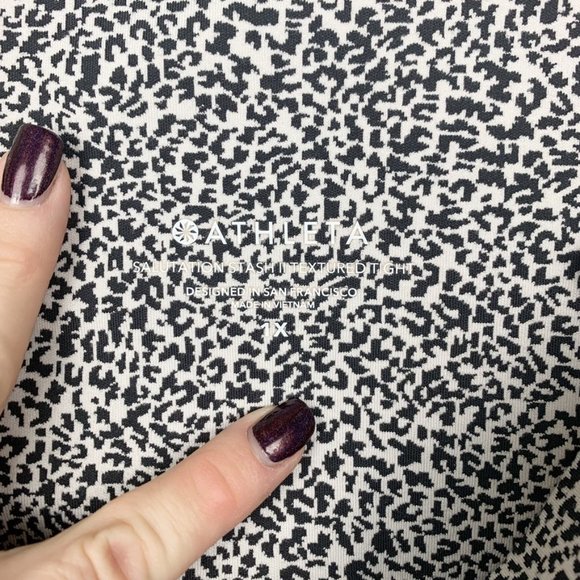 Athleta | Salutation Stash II Micro Cheetah Textured Tight - Picture 6 of 8